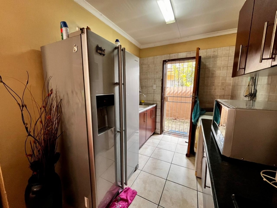 3 Bedroom Property for Sale in Waterval East North West